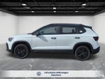 2027 Volkswagen Taos 1.5T SE Black