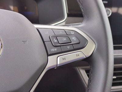 2027 Volkswagen Taos 1.5T SE Black