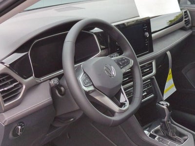 2027 Volkswagen Taos 1.5T SE Black