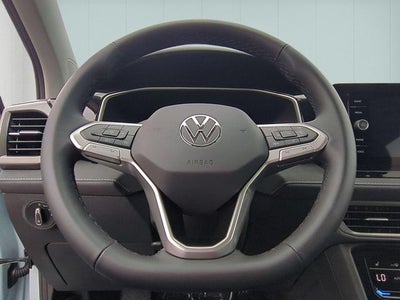 2027 Volkswagen Taos 1.5T SE Black