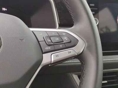 2027 Volkswagen Taos 1.5T SE Black