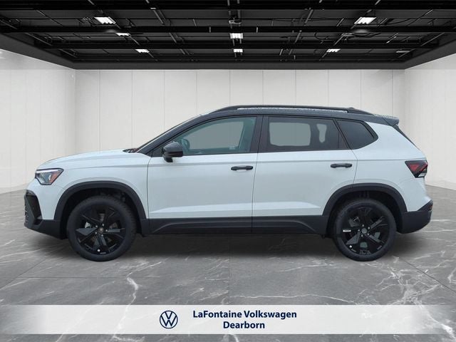 2027 Volkswagen Taos 1.5T SE Black