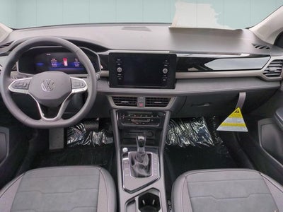 2027 Volkswagen Taos 1.5T SE Black