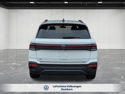 2027 Volkswagen Taos 1.5T SE Black