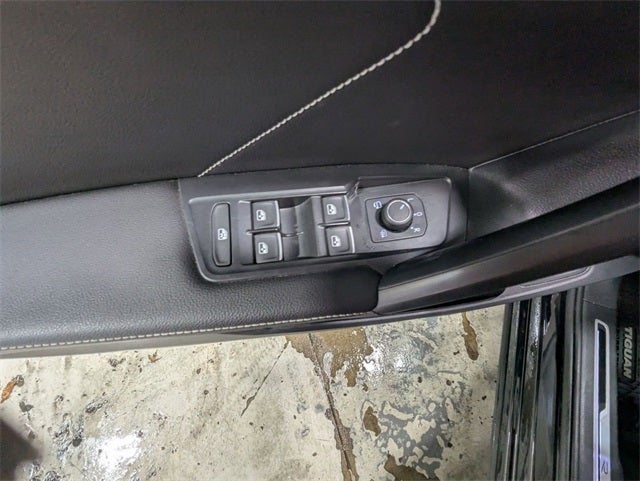 2023 Volkswagen Tiguan 2.0T SEL R-Line