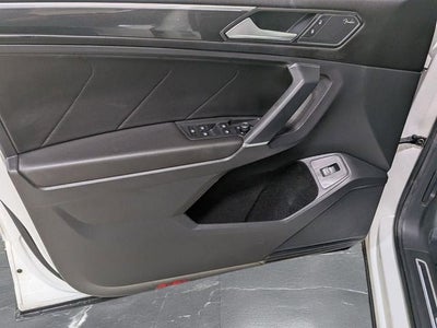 2018 Volkswagen Tiguan 2.0T SEL Premium 4Motion