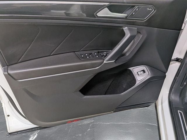 2018 Volkswagen Tiguan 2.0T SEL Premium 4Motion
