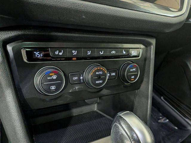 2018 Volkswagen Tiguan 2.0T SEL Premium 4Motion