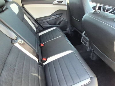 2025 Volkswagen Taos 1.5T SEL