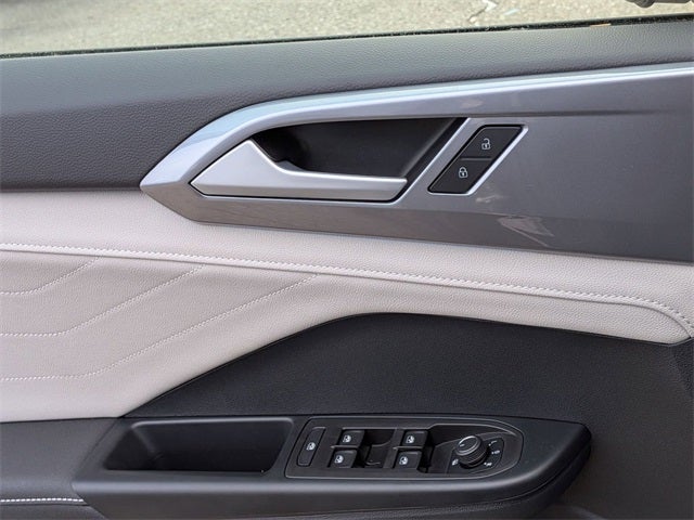 2026 Volkswagen Taos 1.5T SEL