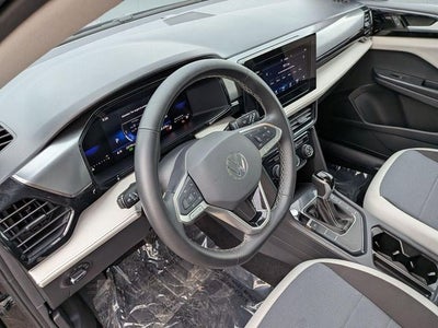 2025 Volkswagen Taos 1.5T S