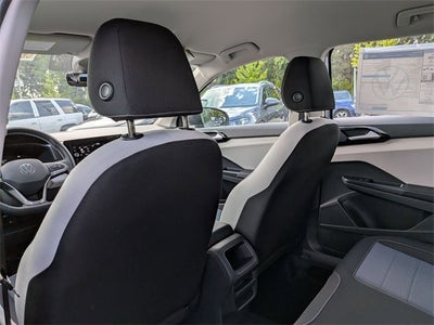 2025 Volkswagen Taos 1.5T S