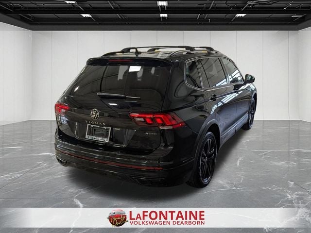 2022 Volkswagen Tiguan 2.0T SE R-Line Black