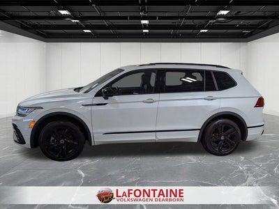 2023 Volkswagen Tiguan 2.0T SE R-Line Black