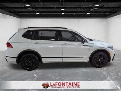 2023 Volkswagen Tiguan 2.0T SE R-Line Black