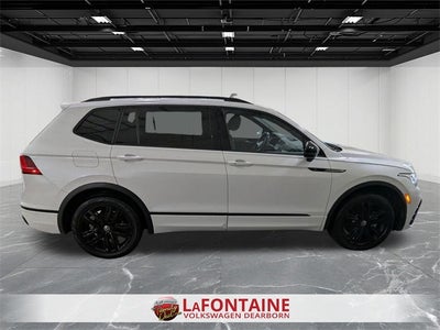 2022 Volkswagen Tiguan 2.0T SE R-Line Black