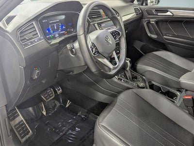 2024 Volkswagen Tiguan 2.0T SE R-Line Black