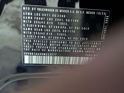 2024 Volkswagen Tiguan 2.0T SE R-Line Black