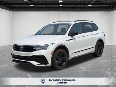 2024 Volkswagen Tiguan 2.0T SE R-Line Black