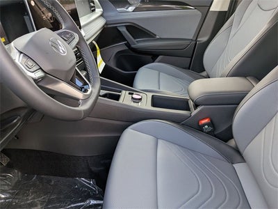 2025 Volkswagen Tiguan 2.0T SE