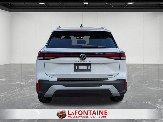 2025 Volkswagen Tiguan 2.0T SE