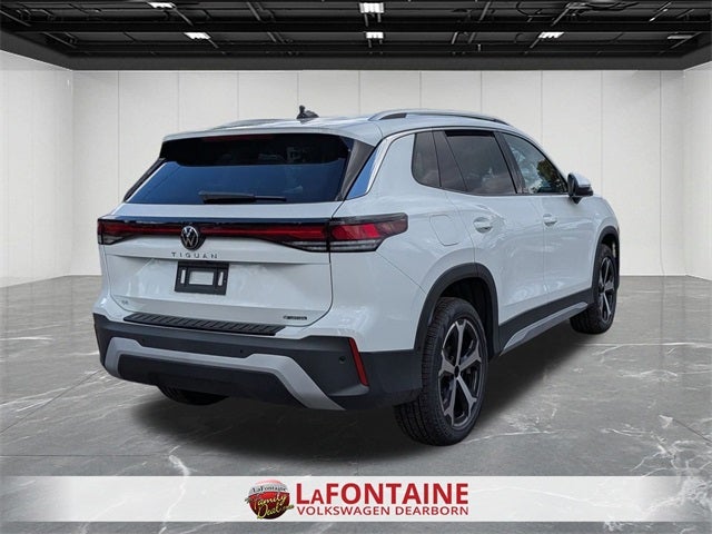 2025 Volkswagen Tiguan 2.0T SE