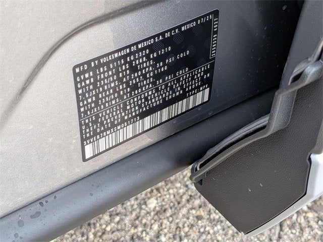 2025 Volkswagen Tiguan 2.0T SE