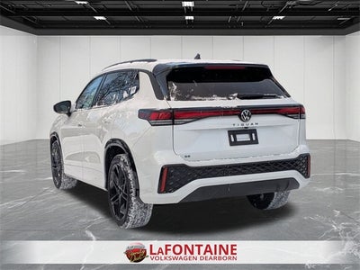 2026 Volkswagen Tiguan 2.0T SE R-Line Black