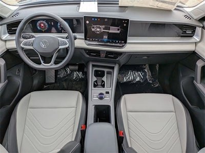 2025 Volkswagen Tiguan 2.0T SE