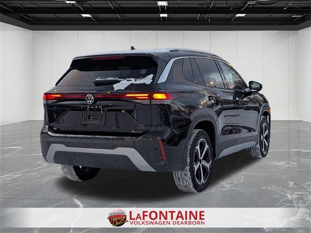 2026 Volkswagen Tiguan 2.0T SE