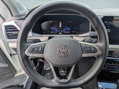 2025 Volkswagen Taos 1.5T SE
