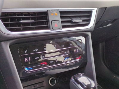 2027 Volkswagen Taos 1.5T SE