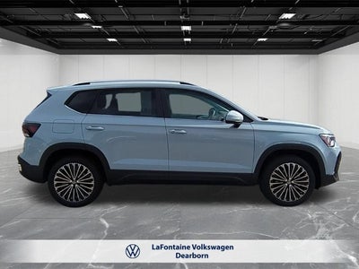 2027 Volkswagen Taos 1.5T SE