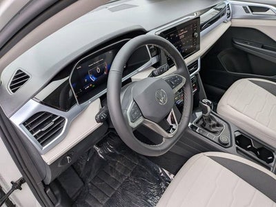 2026 Volkswagen Taos 1.5T SE