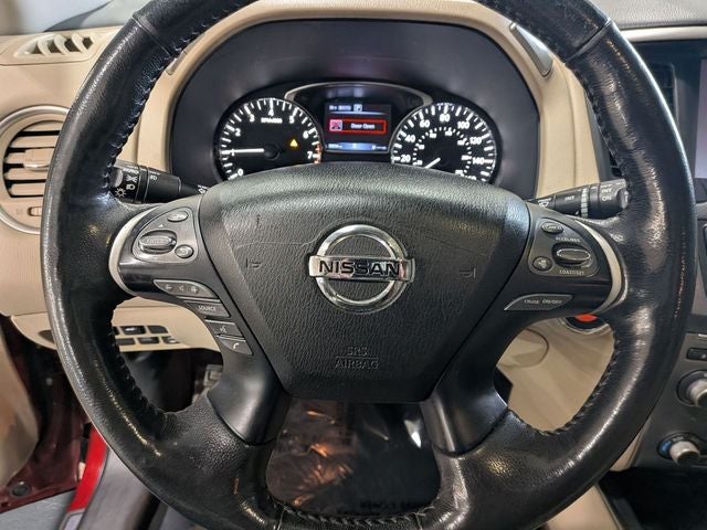 2020 Nissan Pathfinder SL