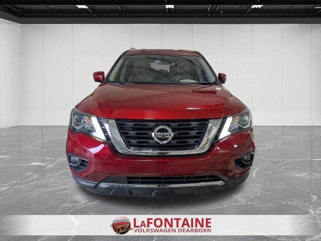 2020 Nissan Pathfinder SL