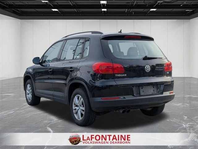2016 Volkswagen Tiguan S