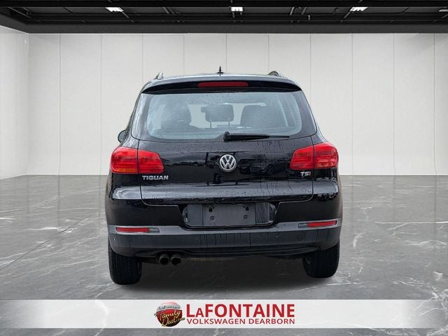 2016 Volkswagen Tiguan S