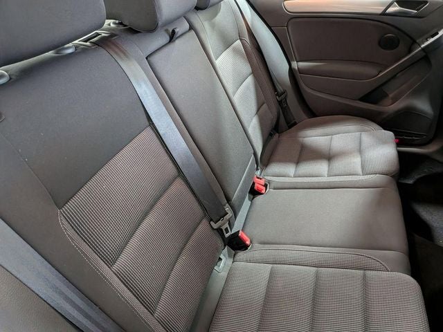 2013 Volkswagen Golf 2.5L