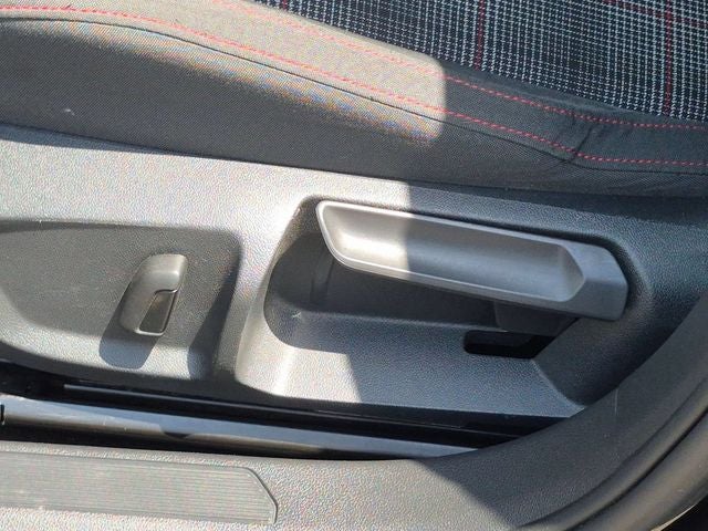 2024 Volkswagen Golf GTI 2.0T S