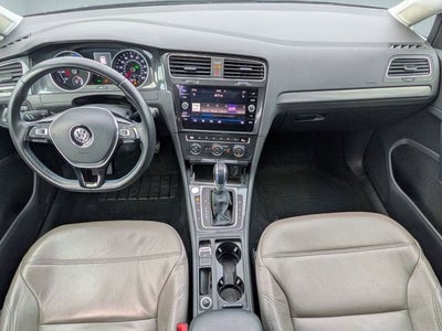 2017 Volkswagen e-Golf SE