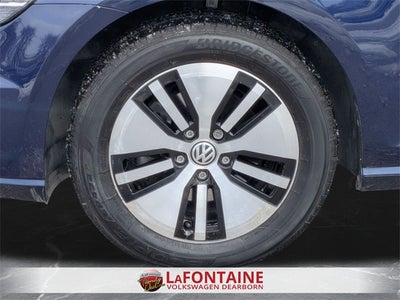 2017 Volkswagen e-Golf SE