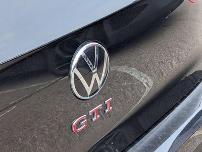 2024 Volkswagen Golf GTI SE