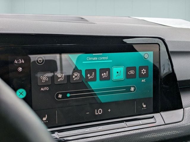 2024 Volkswagen Golf GTI SE