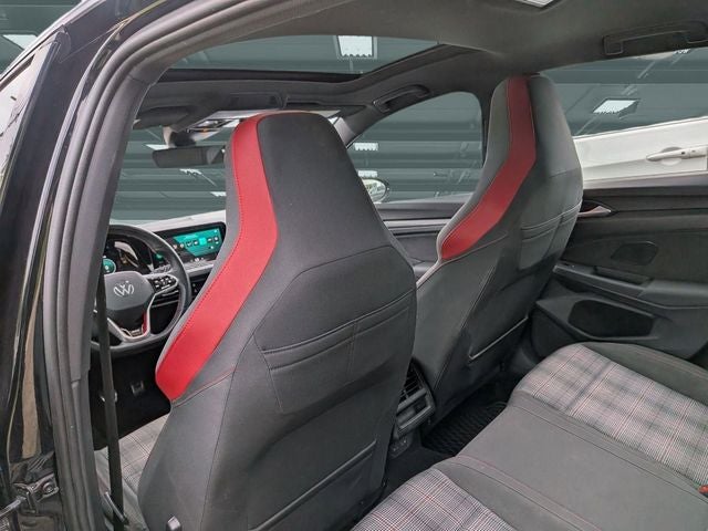 2024 Volkswagen Golf GTI SE