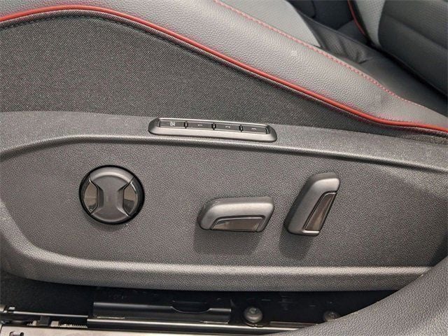 2025 Volkswagen Golf GTI Autobahn