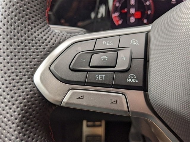 2025 Volkswagen Golf GTI Autobahn