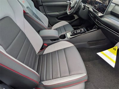 2025 Volkswagen Golf GTI Autobahn