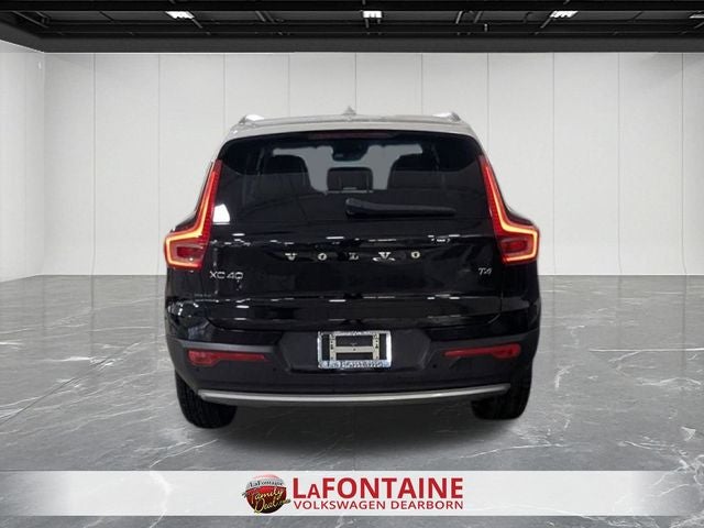 2019 Volvo XC40 Momentum