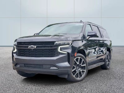 2023 Chevrolet Suburban RST